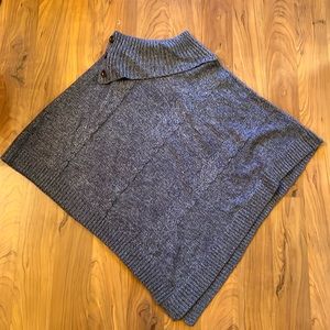 Karen Scott poncho. Never worn size S/M